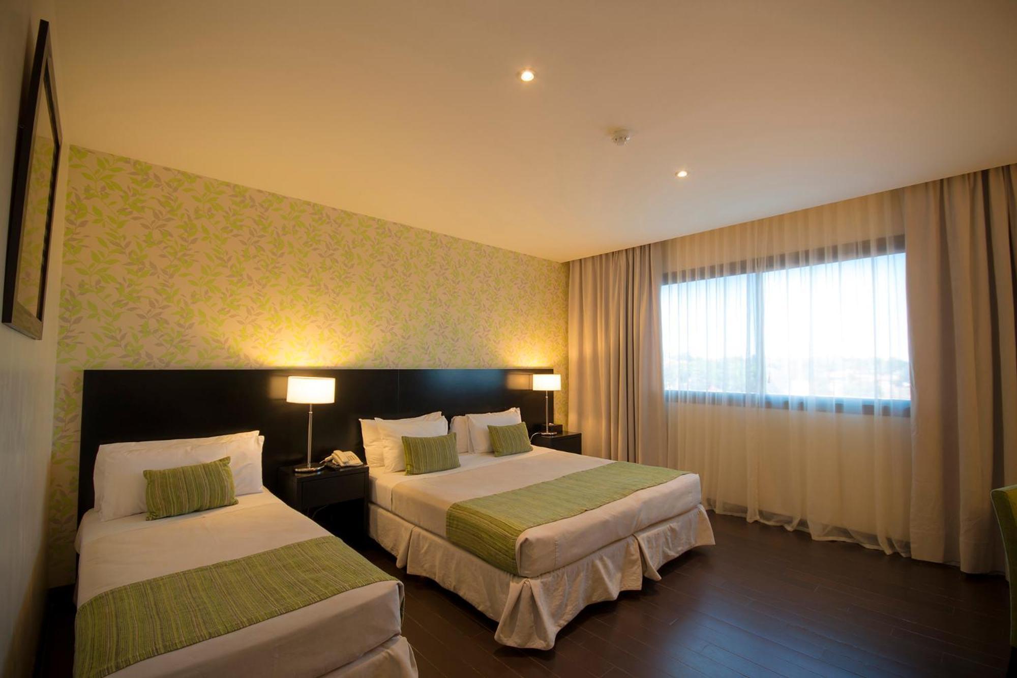 Grand Crucero Hotel Puerto Iguazú Zewnętrze zdjęcie